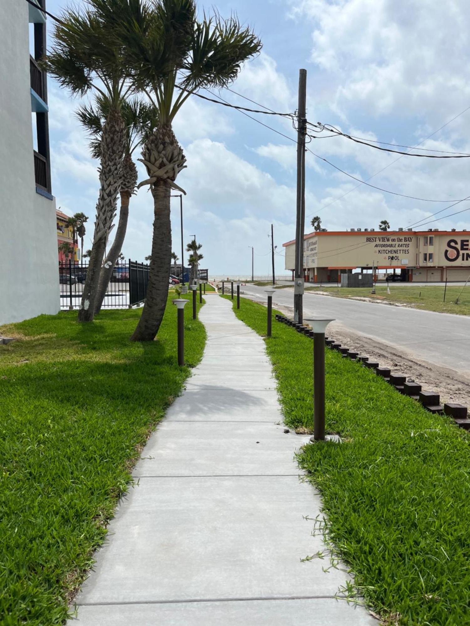 Hotel Deville Corpus Christi Exterior photo